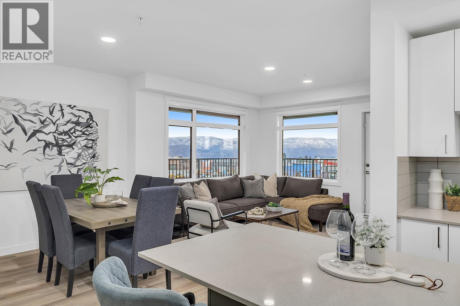 1111 Frost Road Unit# 301, Kelowna, British Columbia  V1W 0G8 - Photo 2 - 10382000