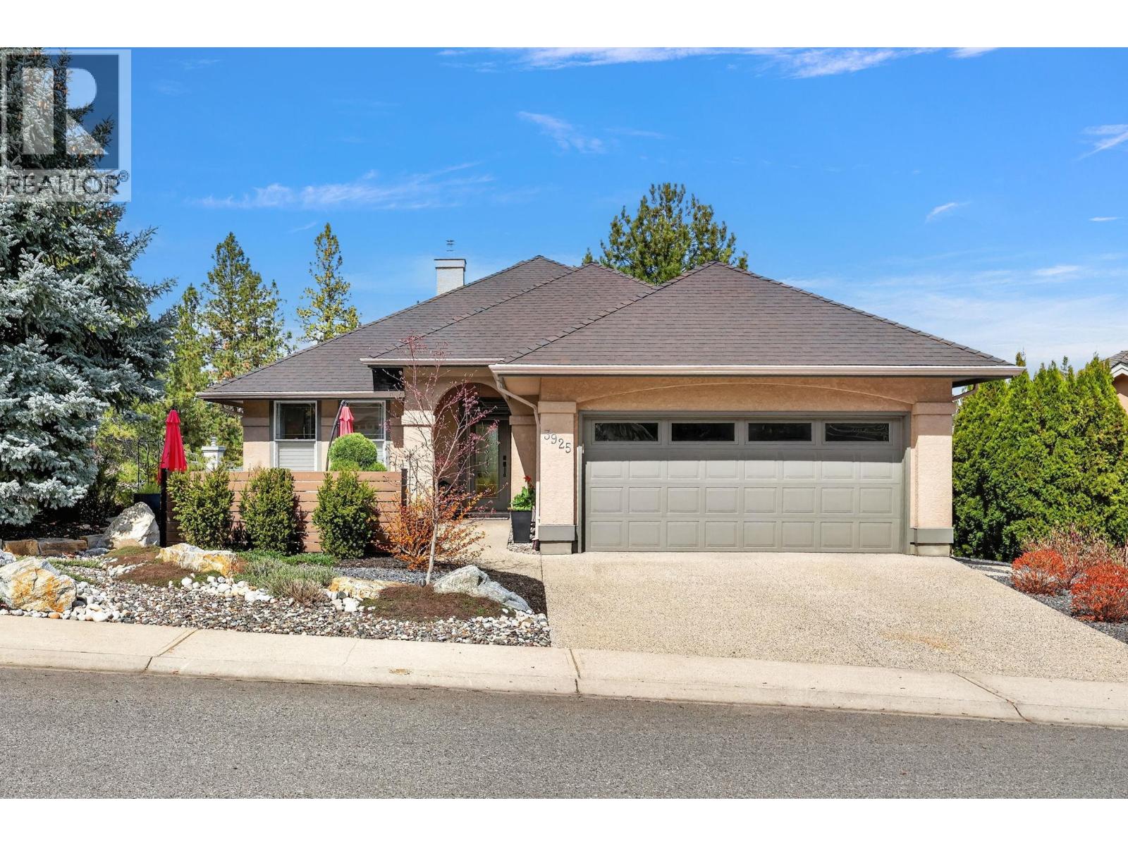 3925 Gallaghers Circle, Kelowna, British Columbia  V1W 3Z9 - Photo 1 - 10382977