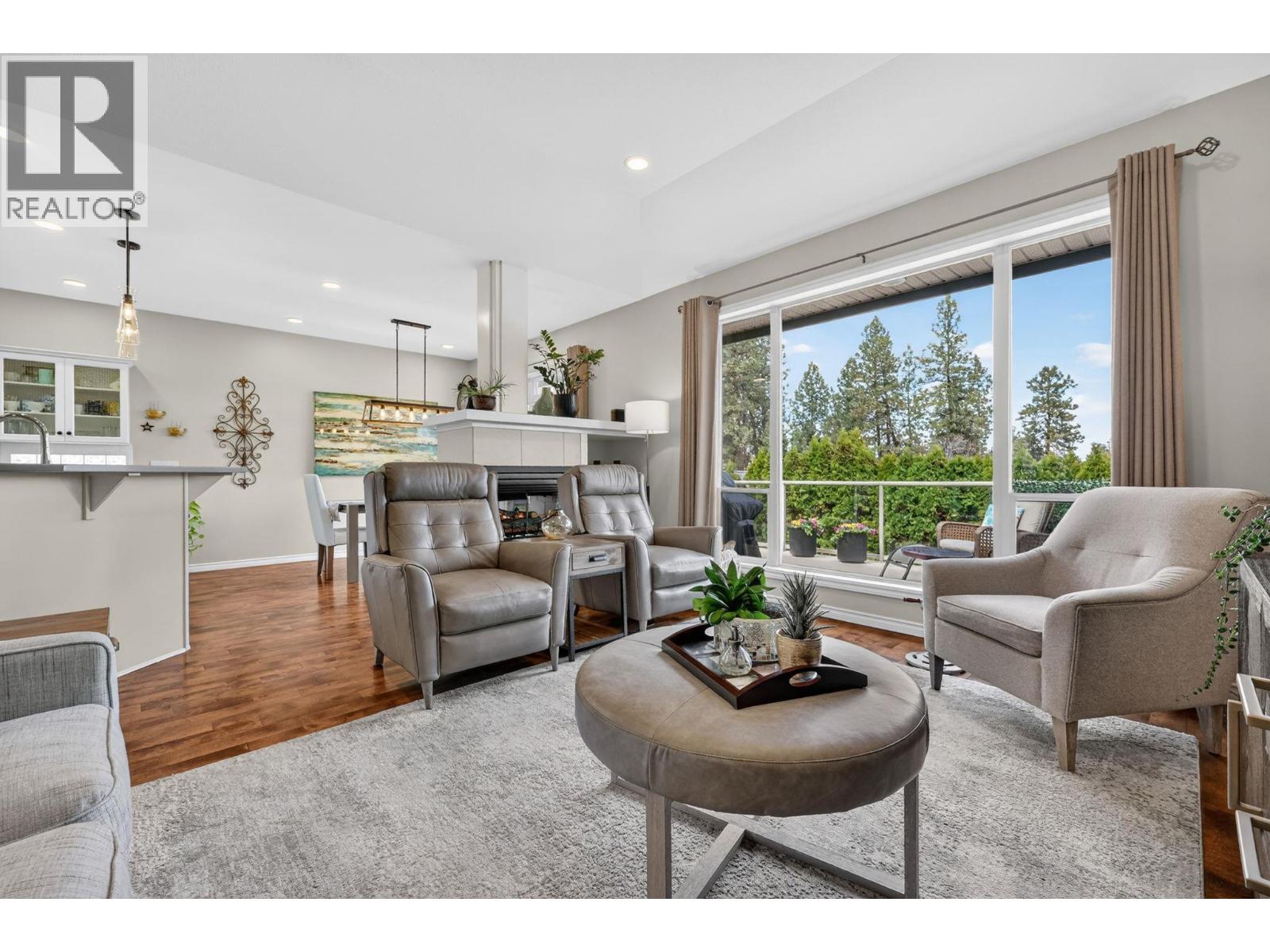 3925 Gallaghers Circle, Kelowna, British Columbia  V1W 3Z9 - Photo 11 - 10382977