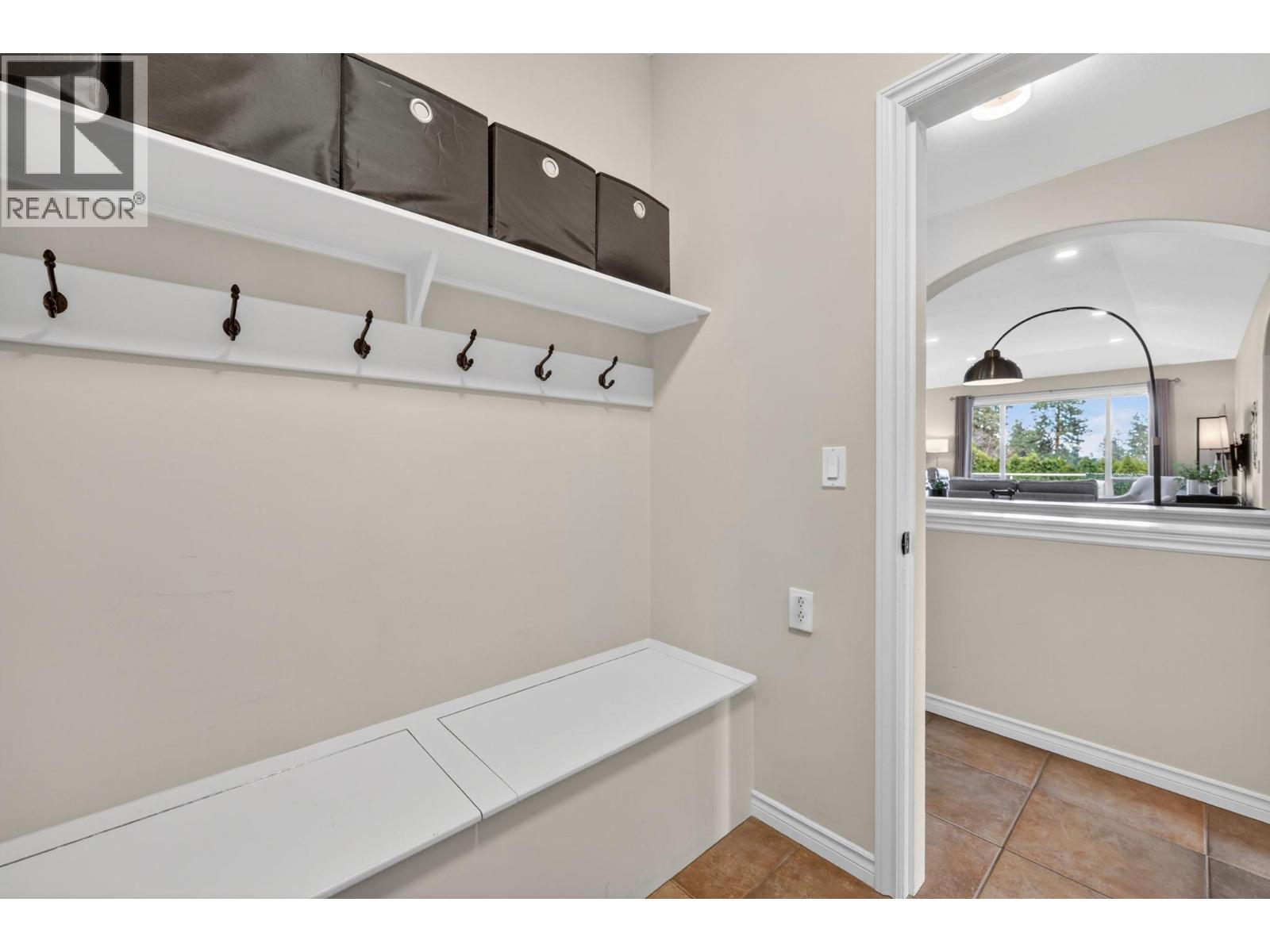 3925 Gallaghers Circle, Kelowna, British Columbia  V1W 3Z9 - Photo 26 - 10382977