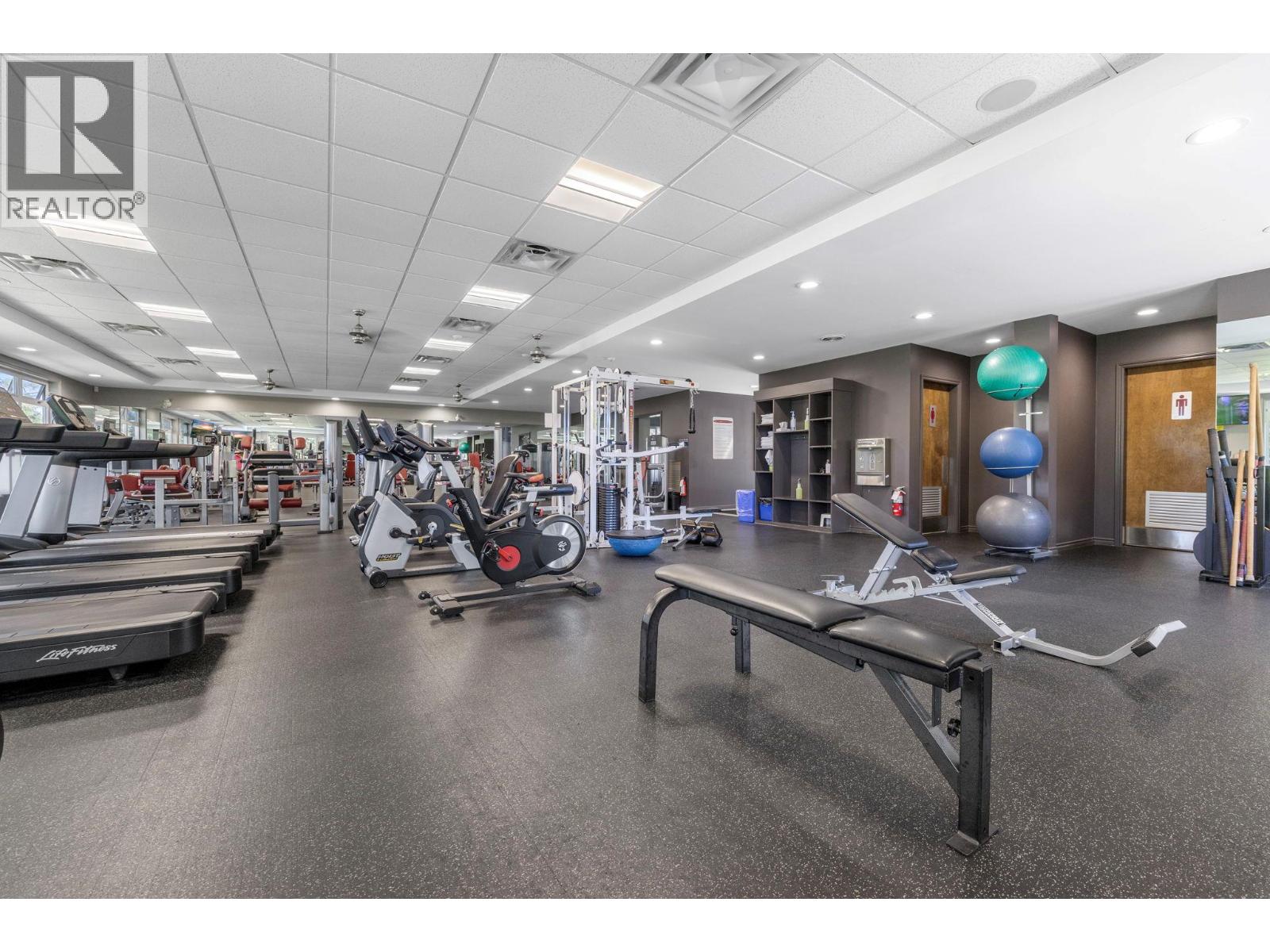 3925 Gallaghers Circle, Kelowna, British Columbia  V1W 3Z9 - Photo 77 - 10382977