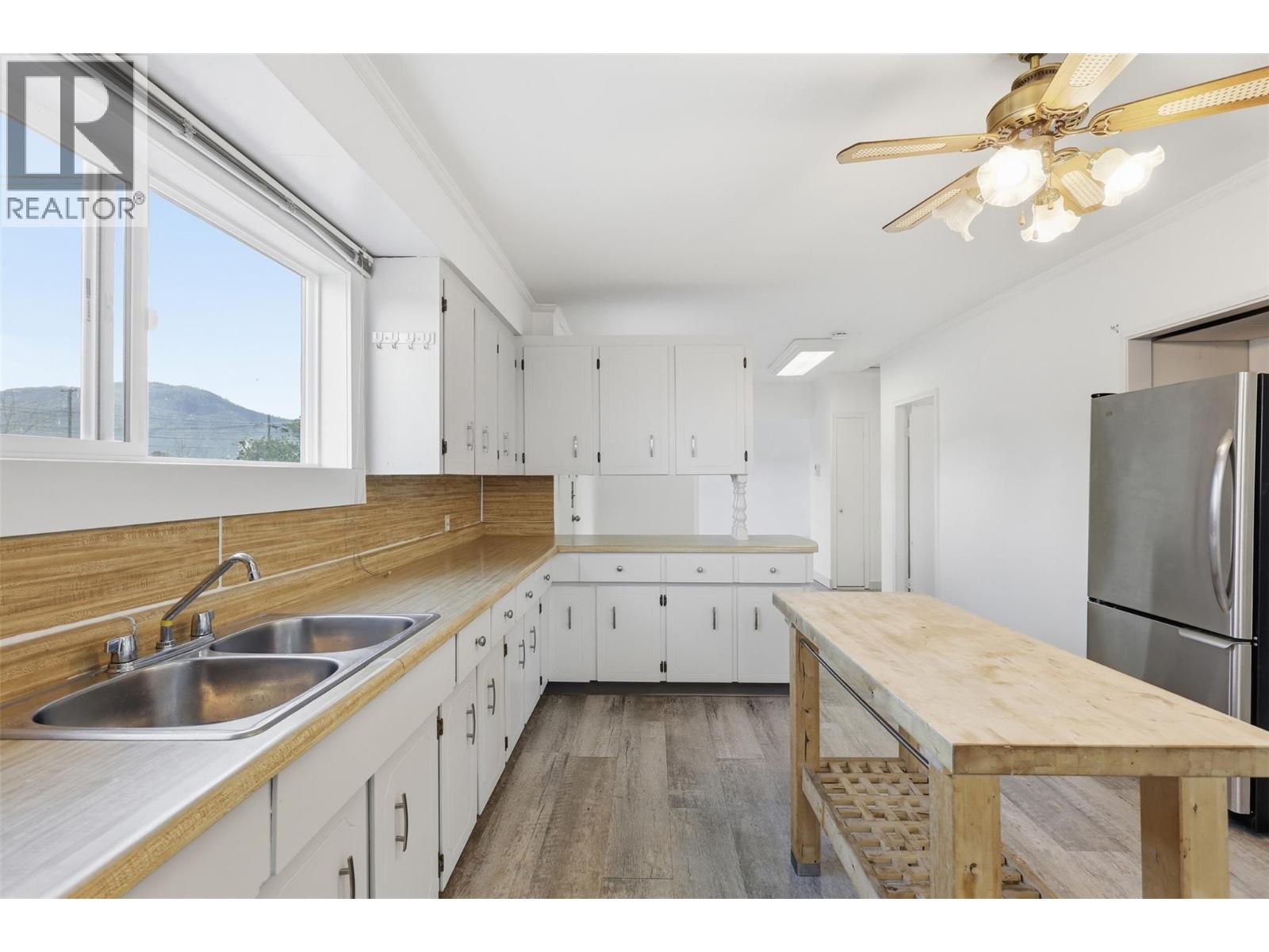 1144 Sherbrooke Avenue, Kamloops, British Columbia  V2B 1W7 - Photo 15 - 10383797