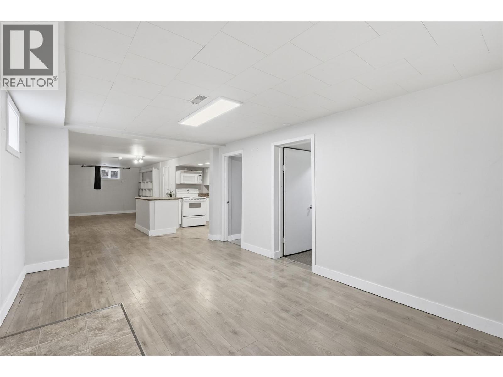 1144 Sherbrooke Avenue, Kamloops, British Columbia  V2B 1W7 - Photo 25 - 10383797