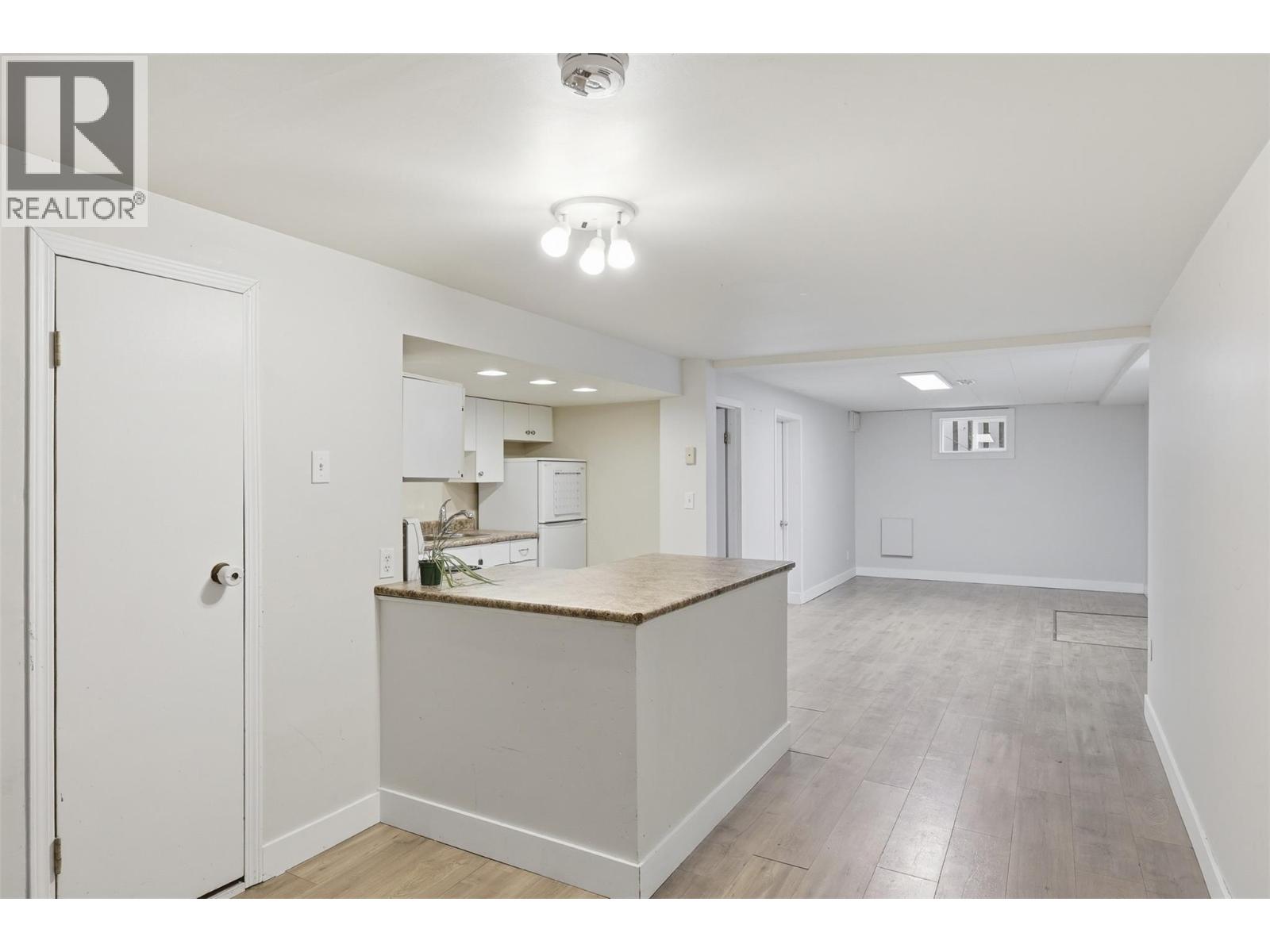 1144 Sherbrooke Avenue, Kamloops, British Columbia  V2B 1W7 - Photo 29 - 10383797