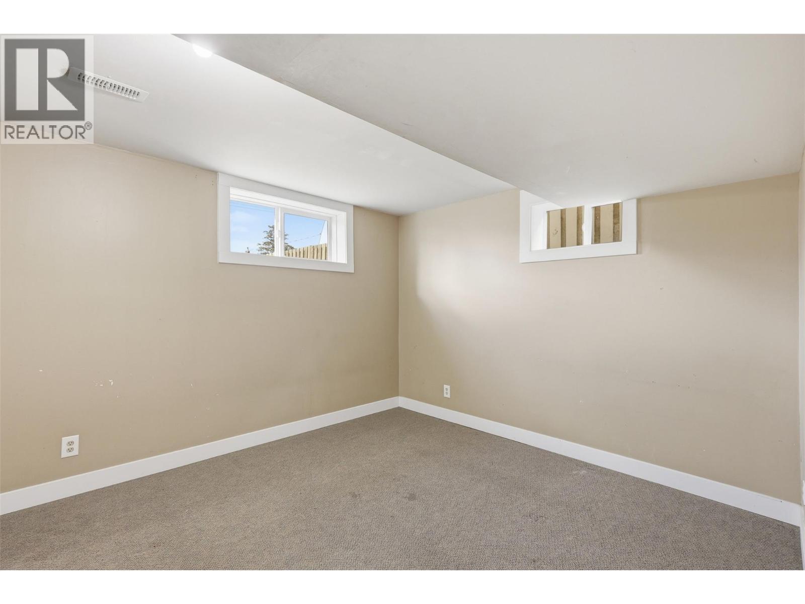 1144 Sherbrooke Avenue, Kamloops, British Columbia  V2B 1W7 - Photo 33 - 10383797