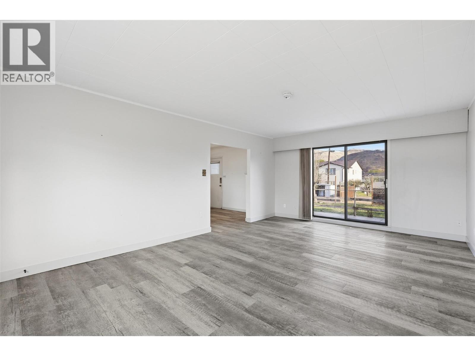 1144 Sherbrooke Avenue, Kamloops, British Columbia  V2B 1W7 - Photo 7 - 10383797