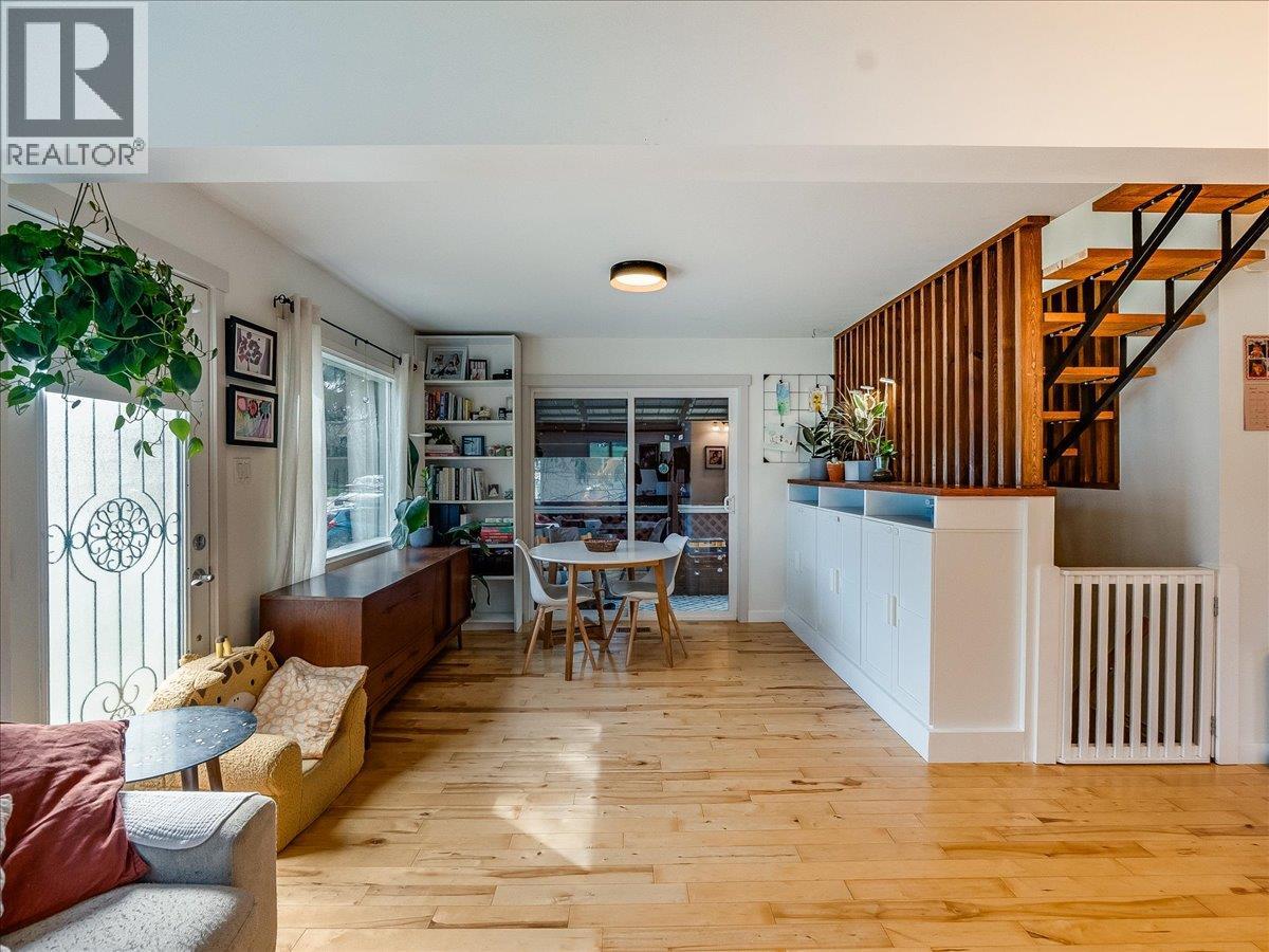 702 6th Street, Castlegar, British Columbia  V1N 2E9 - Photo 32 - 10383681