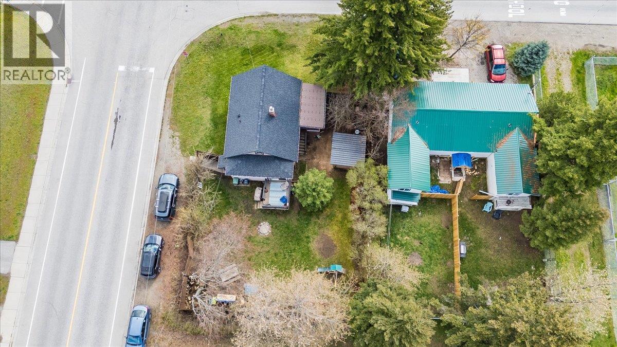 702 6th Street, Castlegar, British Columbia  V1N 2E9 - Photo 59 - 10383681