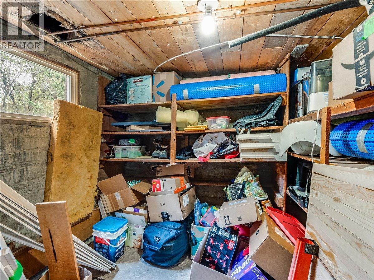 702 6th Street, Castlegar, British Columbia  V1N 2E9 - Photo 83 - 10383681