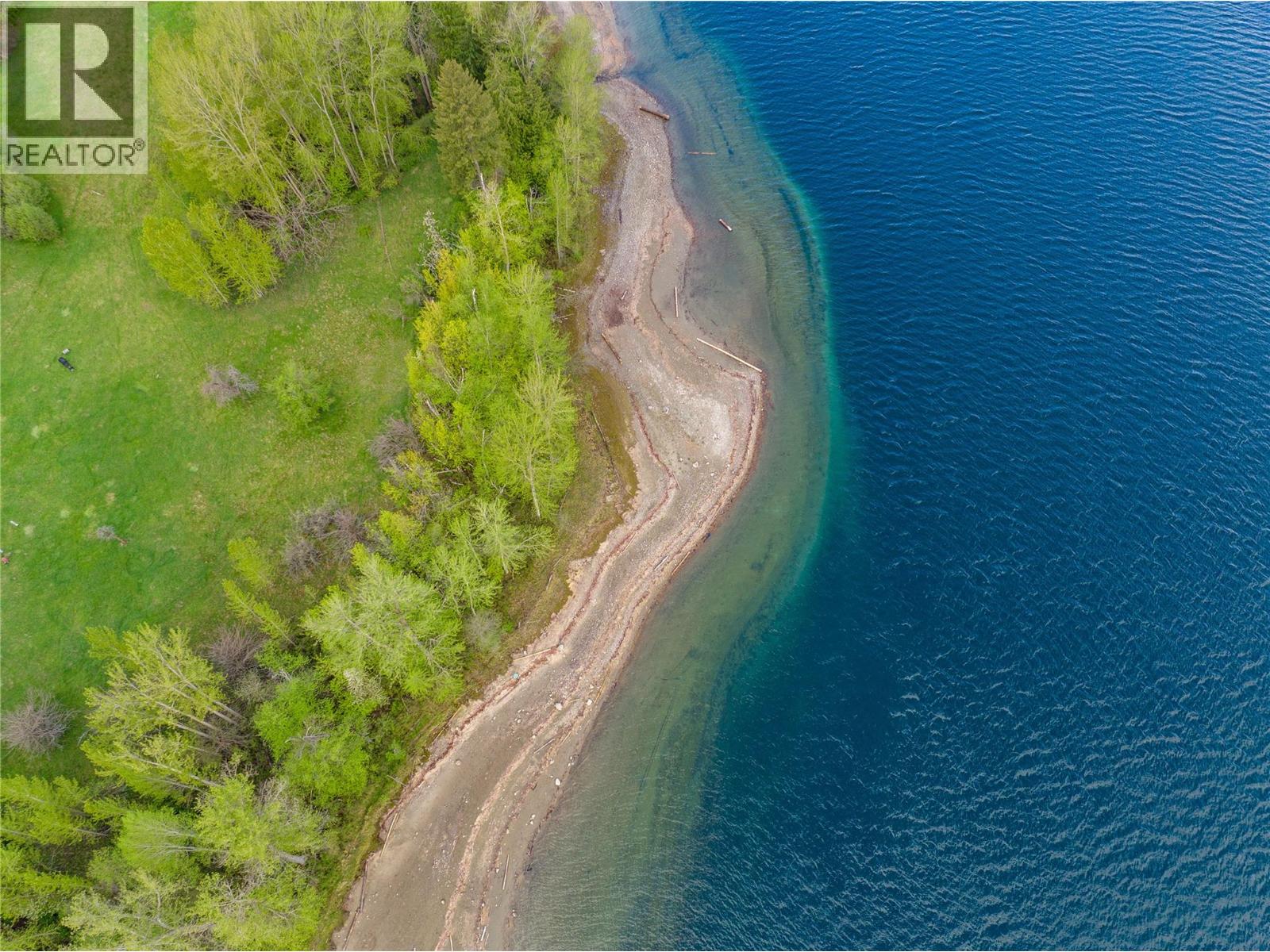 1601 Arrow Lakes Drive, Castlegar, British Columbia  V1N 3N3 - Photo 10 - 10383570