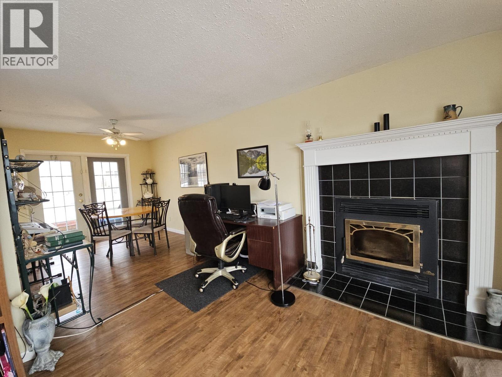 5334 Kurjata Drive, Chetwynd, British Columbia  V0C 1J0 - Photo 10 - 10383892