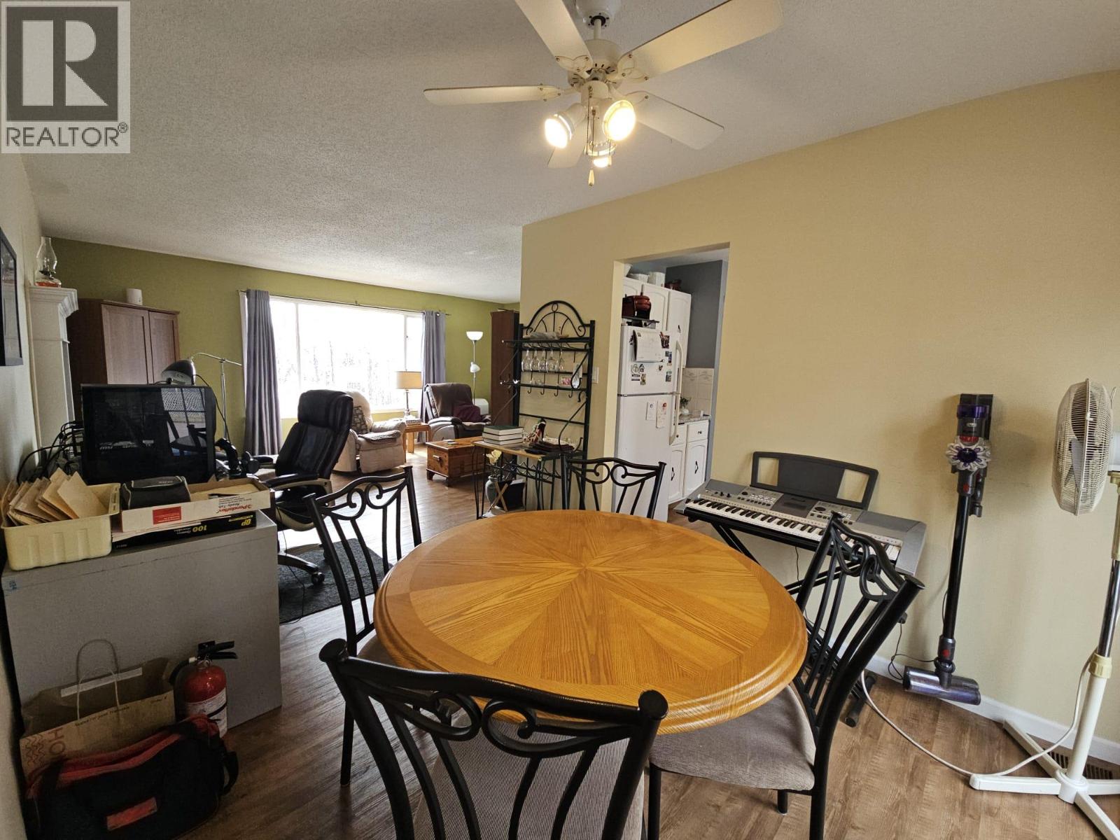 5334 Kurjata Drive, Chetwynd, British Columbia  V0C 1J0 - Photo 12 - 10383892