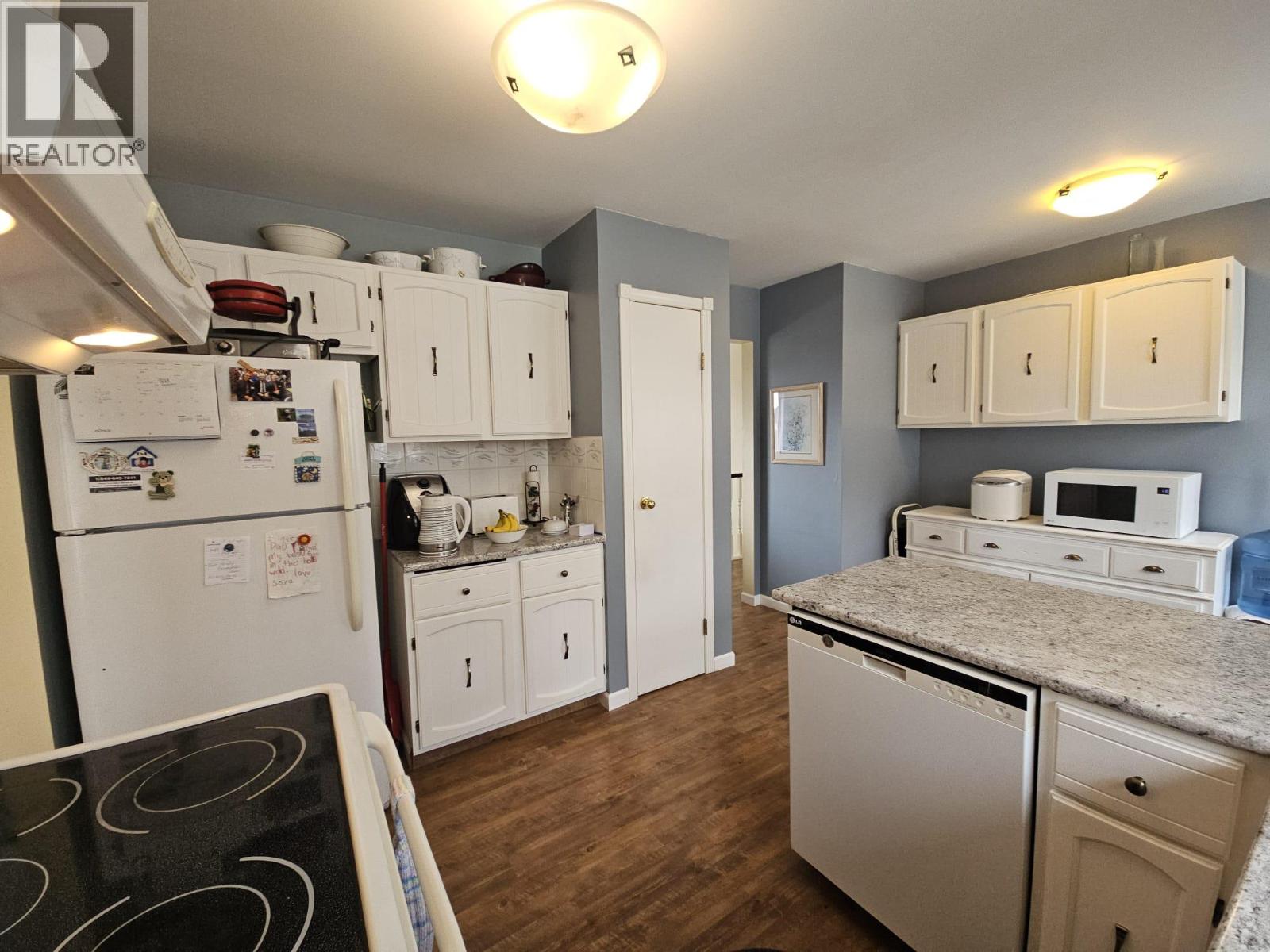 5334 Kurjata Drive, Chetwynd, British Columbia  V0C 1J0 - Photo 16 - 10383892