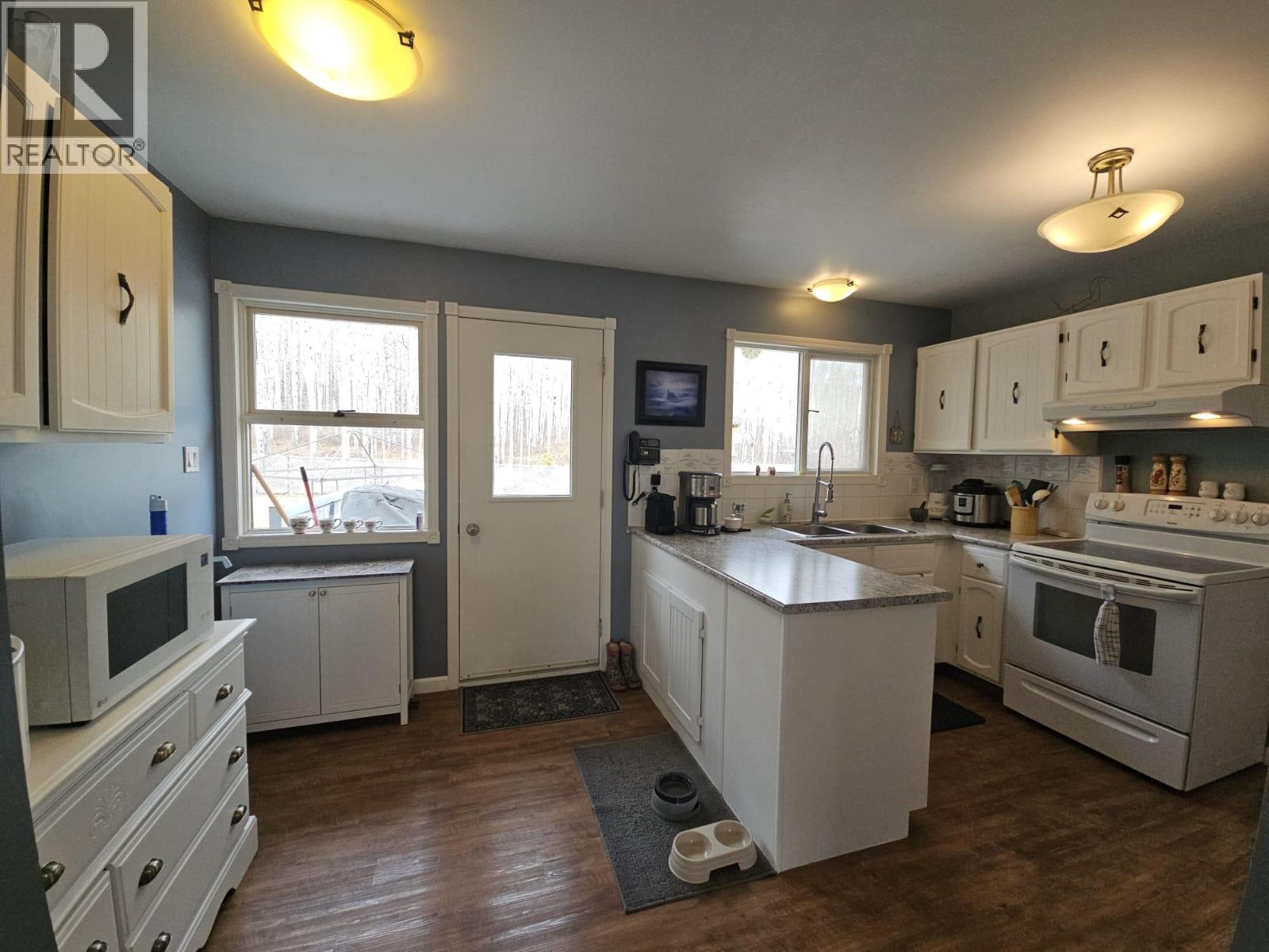 5334 Kurjata Drive, Chetwynd, British Columbia  V0C 1J0 - Photo 18 - 10383892