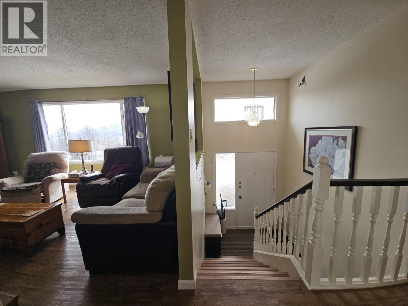 5334 Kurjata Drive, Chetwynd, British Columbia  V0C 1J0 - Photo 40 - 10383892