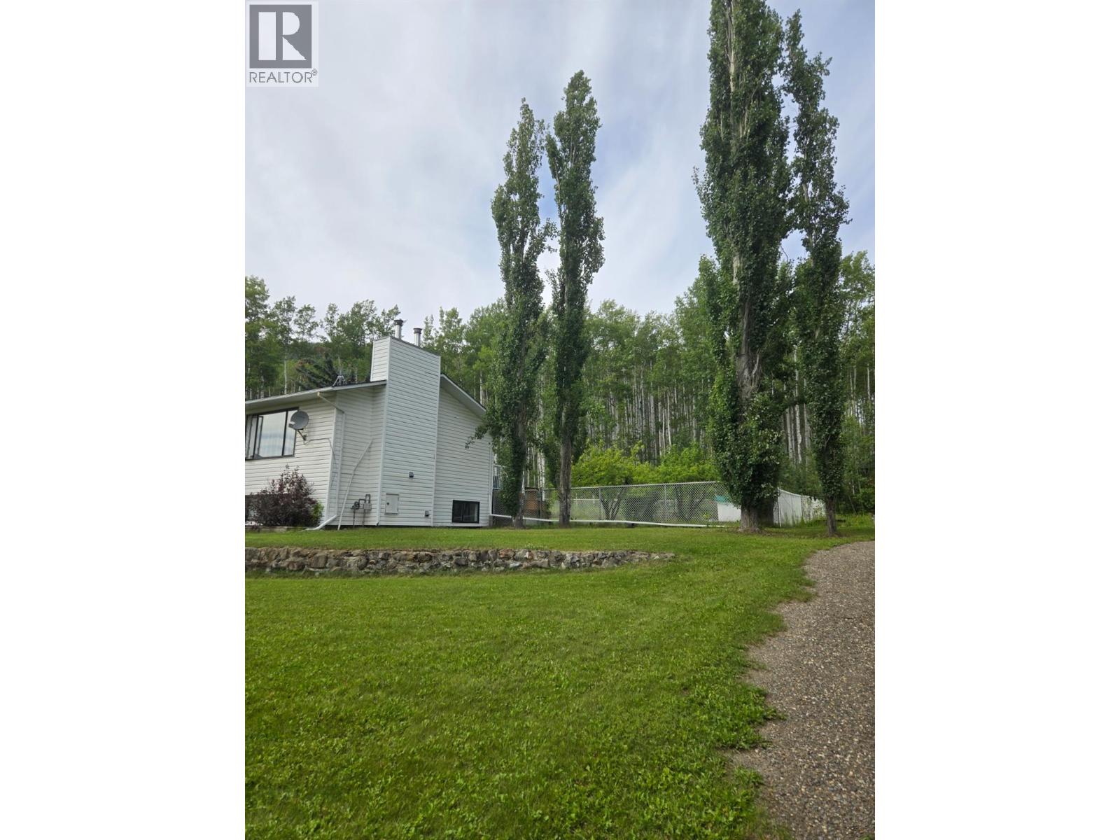 5334 Kurjata Drive, Chetwynd, British Columbia  V0C 1J0 - Photo 88 - 10383892