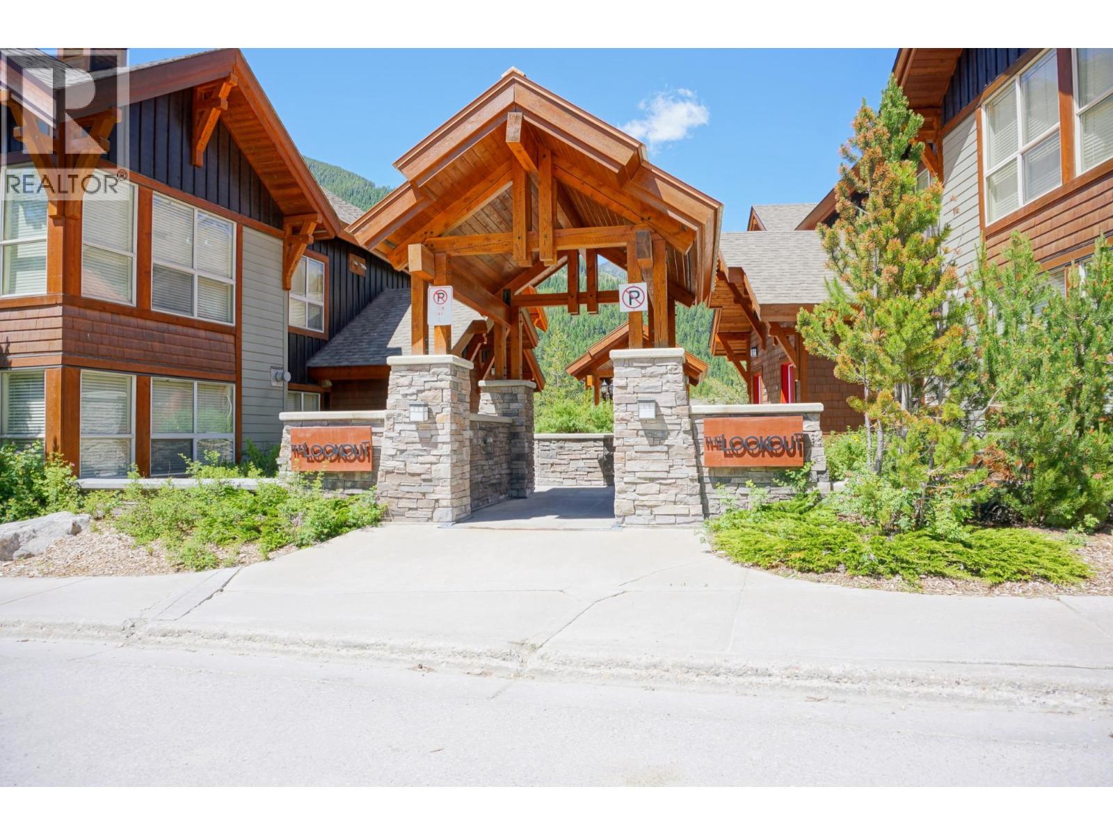 2049 Summit Drive Unit# 314b, Panorama, British Columbia  V0A 1T0 - Photo 23 - 10383671
