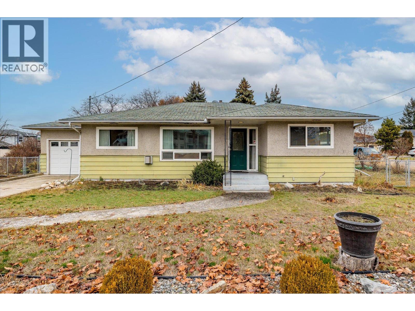 1190 Guisachan Road, Kelowna, British Columbia  V1Y 7X4 - Photo 2 - 10383912