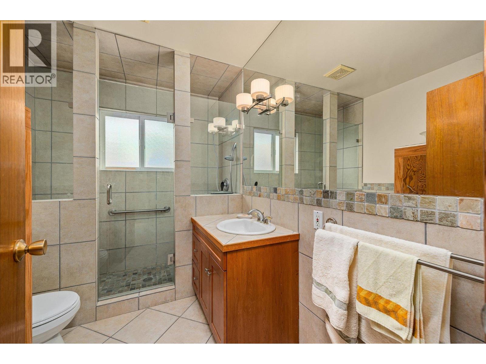 1190 Guisachan Road, Kelowna, British Columbia  V1Y 7X4 - Photo 23 - 10383912