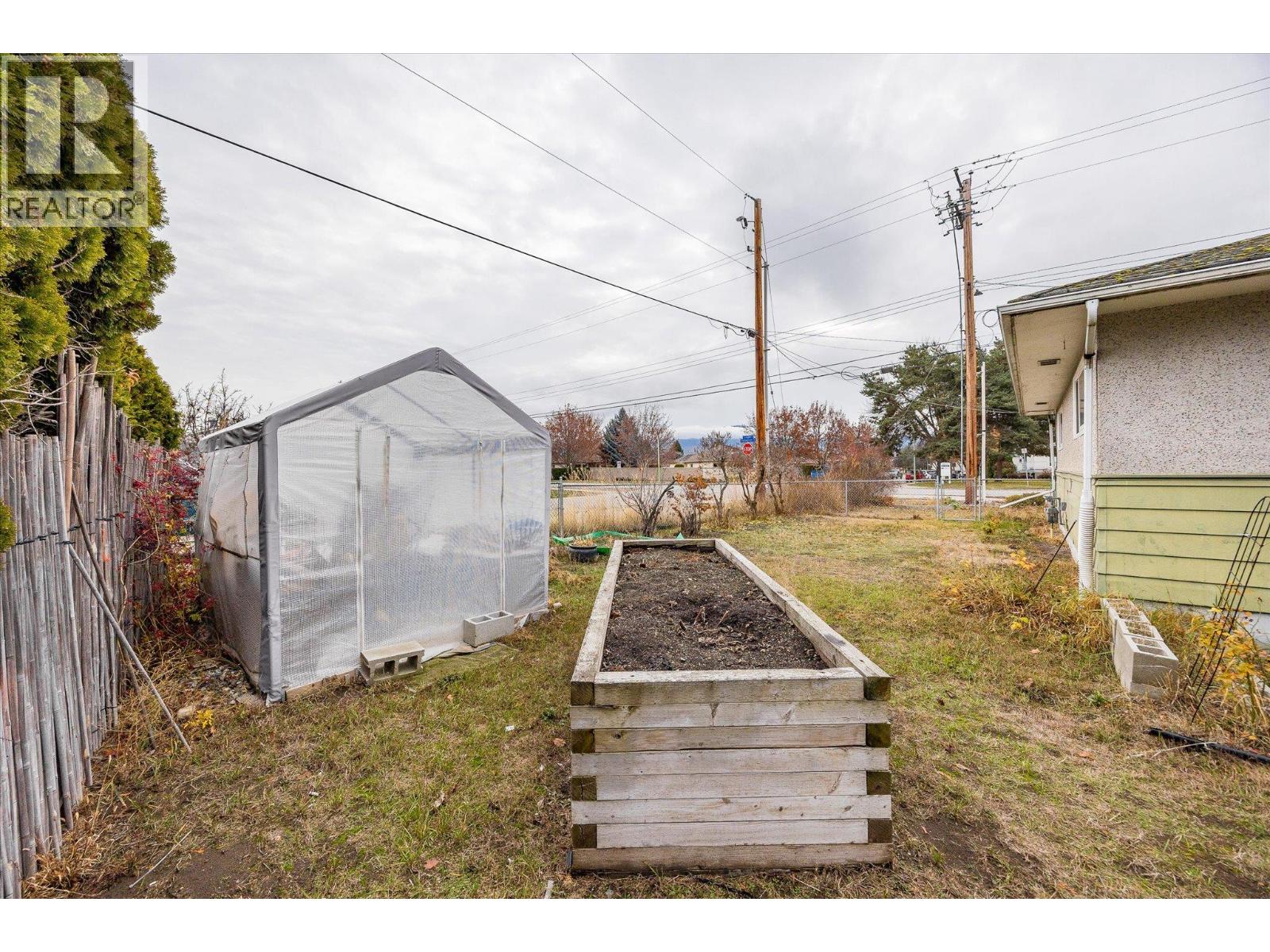 1190 Guisachan Road, Kelowna, British Columbia  V1Y 7X4 - Photo 34 - 10383912