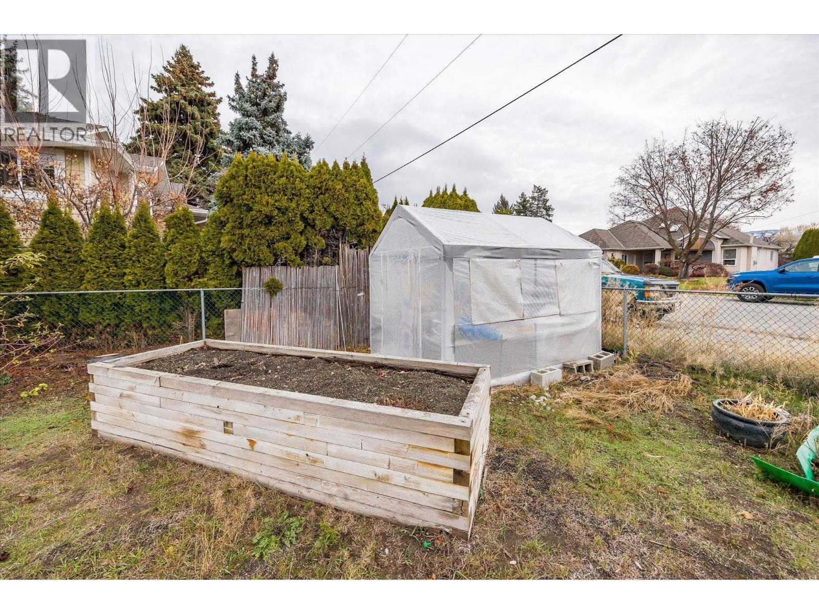 1190 Guisachan Road, Kelowna, British Columbia  V1Y 7X4 - Photo 36 - 10383912