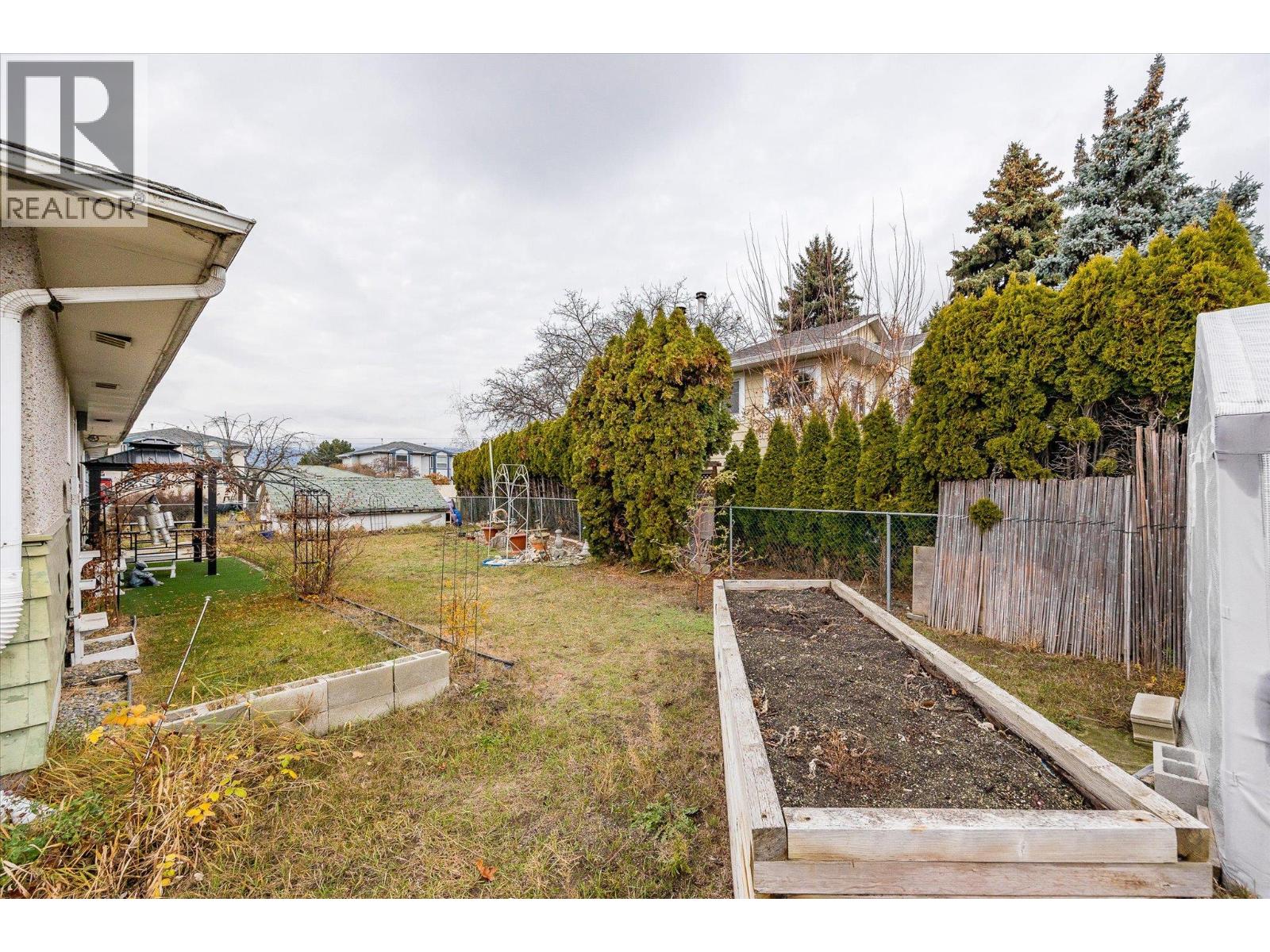 1190 Guisachan Road, Kelowna, British Columbia  V1Y 7X4 - Photo 37 - 10383912