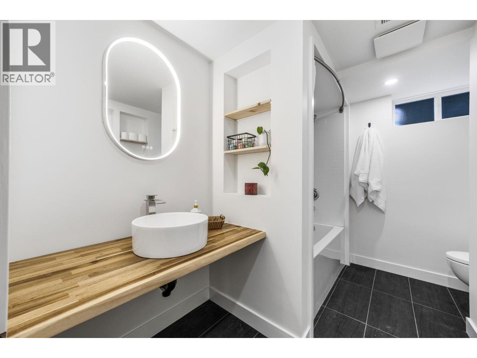 1224 Lawson Avenue, Kelowna, British Columbia  V1Y 6T9 - Photo 23 - 10383910