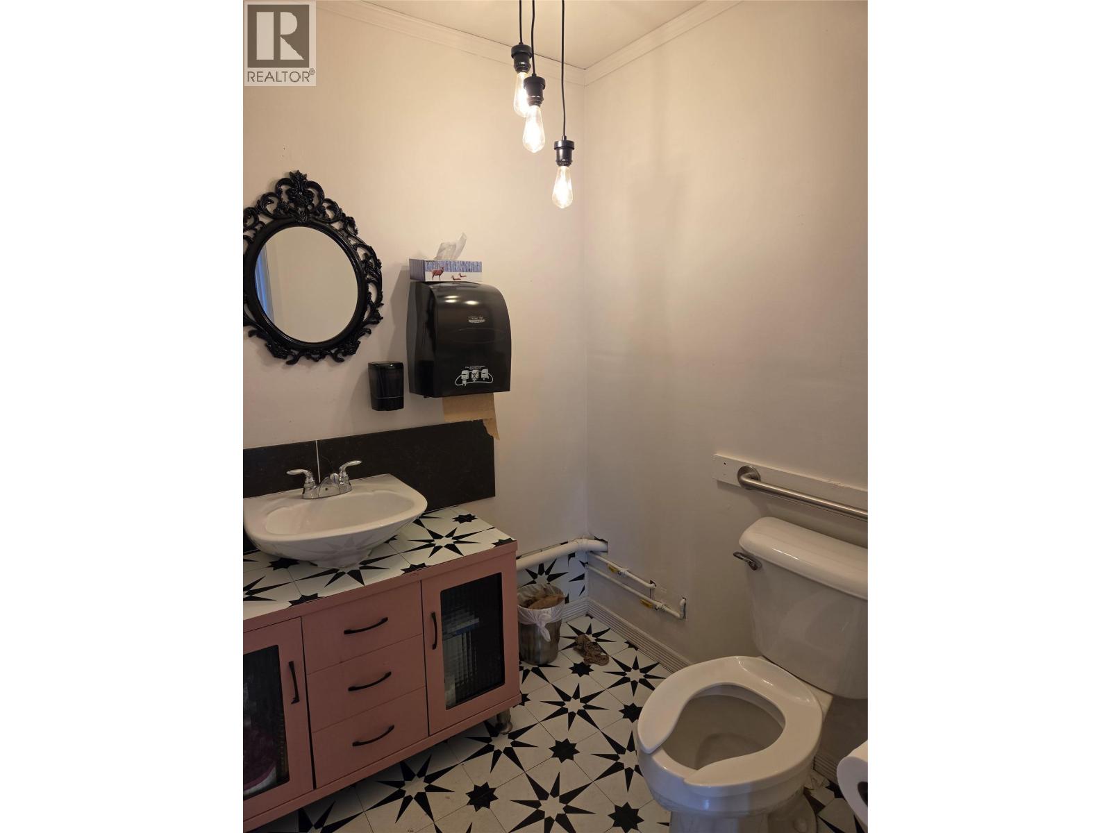 3307 32 Avenue Unit# 101, Vernon, British Columbia  V1T 5L7 - Photo 4 - 10383768