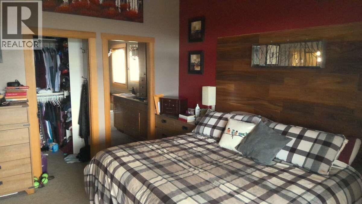 7080 Sun Valley Road, Kelowna, British Columbia  V1P 1H4 - Photo 12 - 10383853