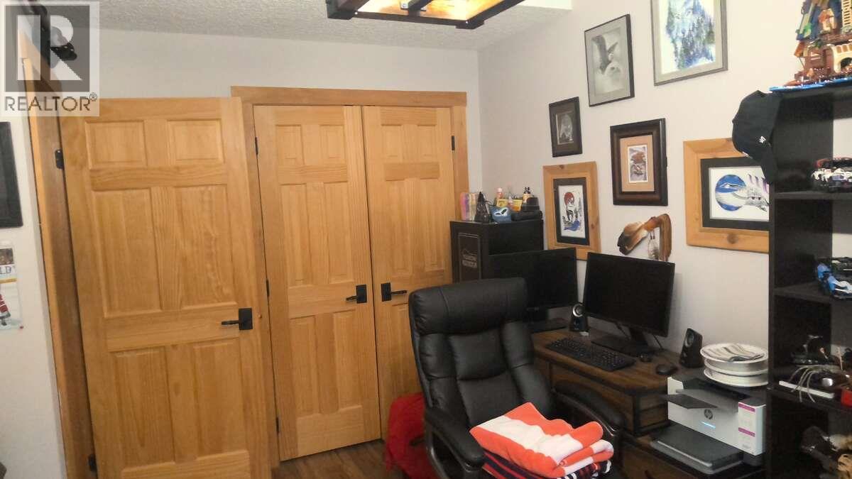 7080 Sun Valley Road, Kelowna, British Columbia  V1P 1H4 - Photo 25 - 10383853