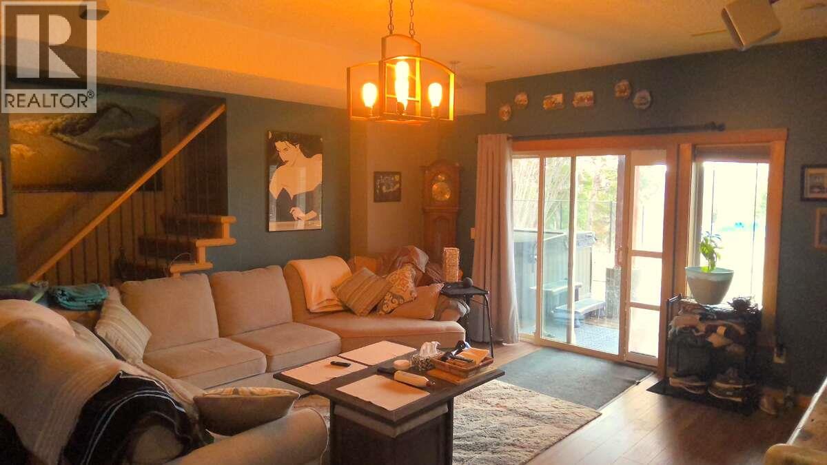7080 Sun Valley Road, Kelowna, British Columbia  V1P 1H4 - Photo 29 - 10383853