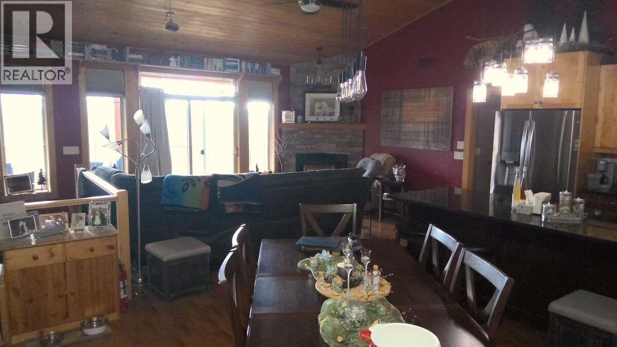 7080 Sun Valley Road, Kelowna, British Columbia  V1P 1H4 - Photo 3 - 10383853