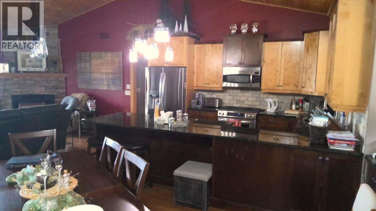 7080 Sun Valley Road, Kelowna, British Columbia  V1P 1H4 - Photo 4 - 10383853