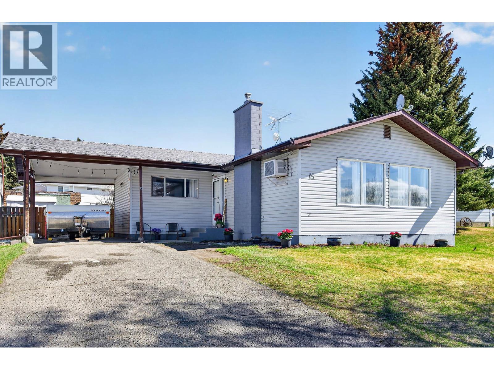 15 Galena Avenue, Logan Lake, British Columbia  V0K 1W0 - Photo 32 - 10383843