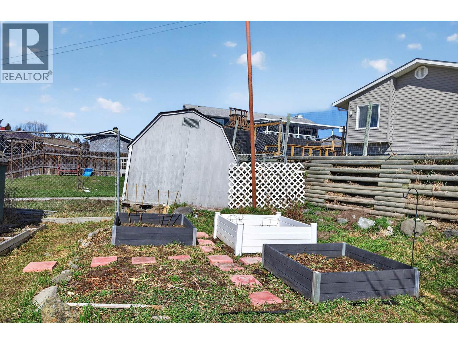 15 Galena Avenue, Logan Lake, British Columbia  V0K 1W0 - Photo 44 - 10383843