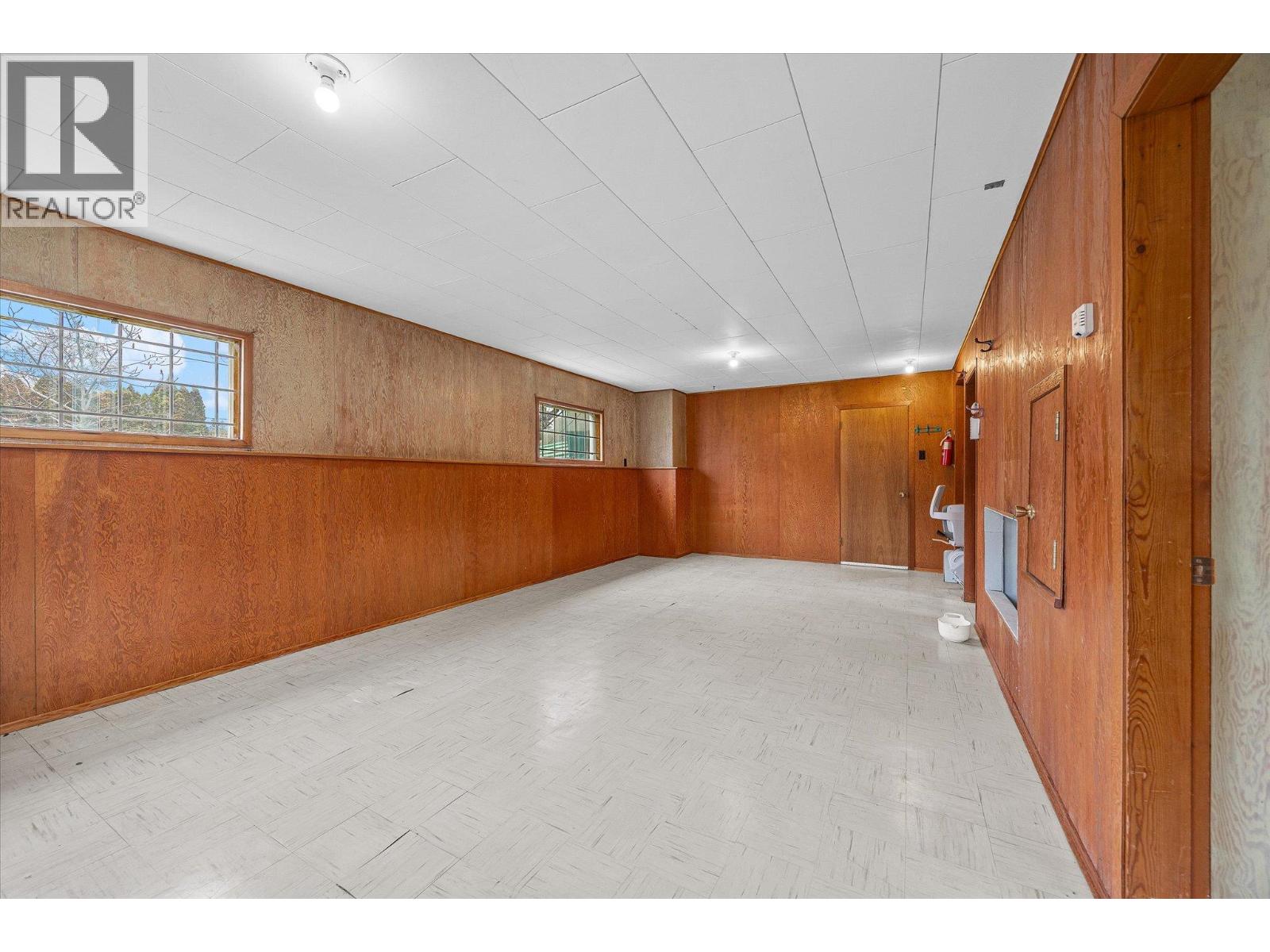 4693 Raymer Road, Kelowna, British Columbia  V1W 1J4 - Photo 25 - 10383687