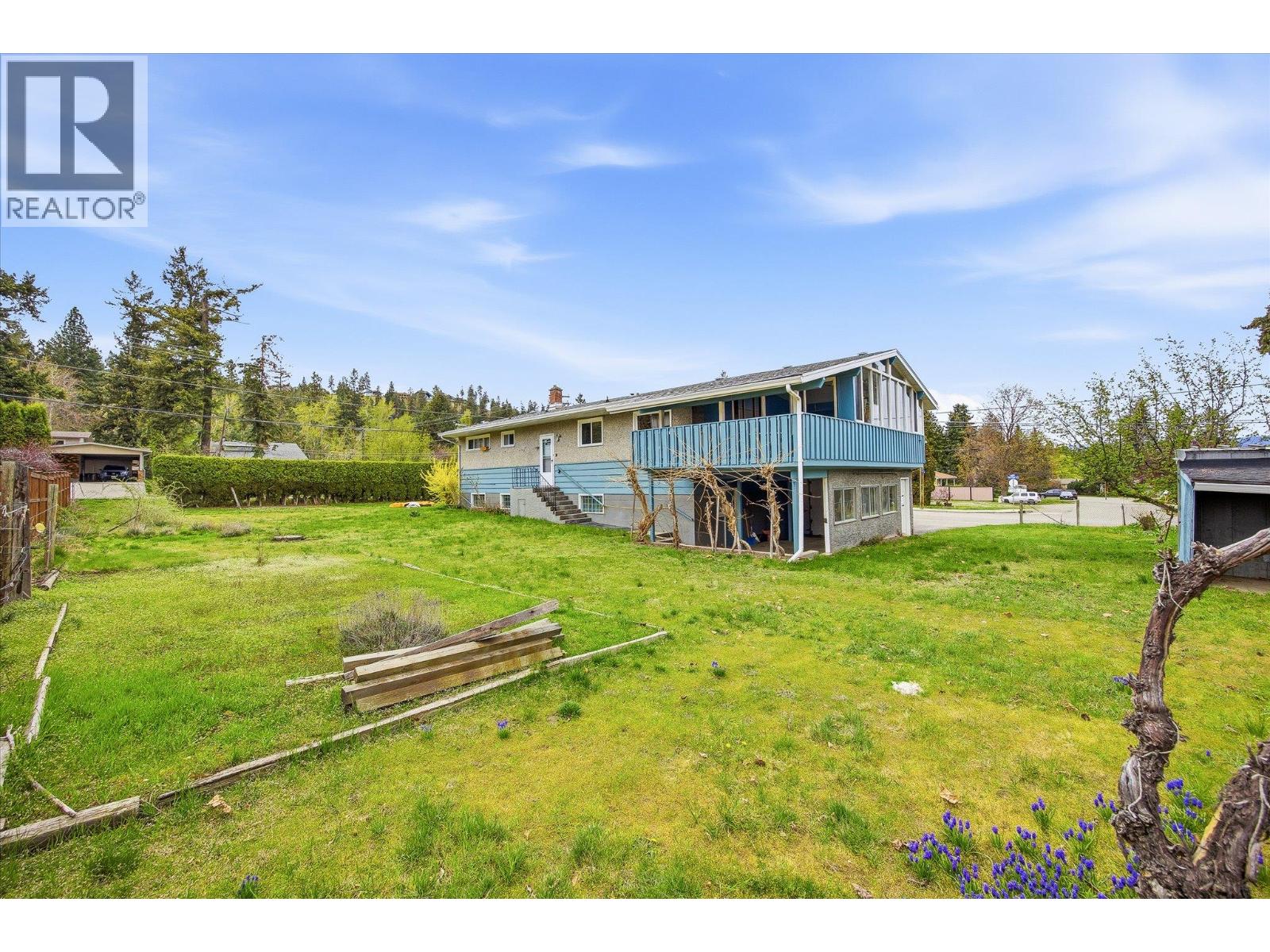 4693 Raymer Road, Kelowna, British Columbia  V1W 1J4 - Photo 35 - 10383687