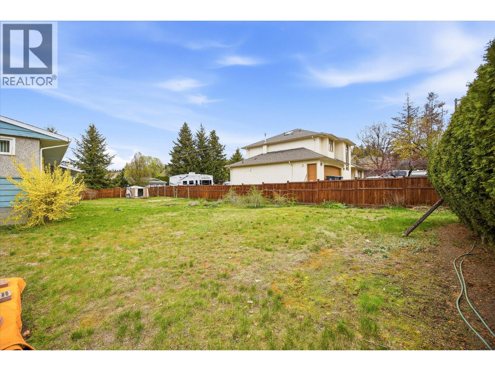 4693 Raymer Road, Kelowna, British Columbia  V1W 1J4 - Photo 37 - 10383687