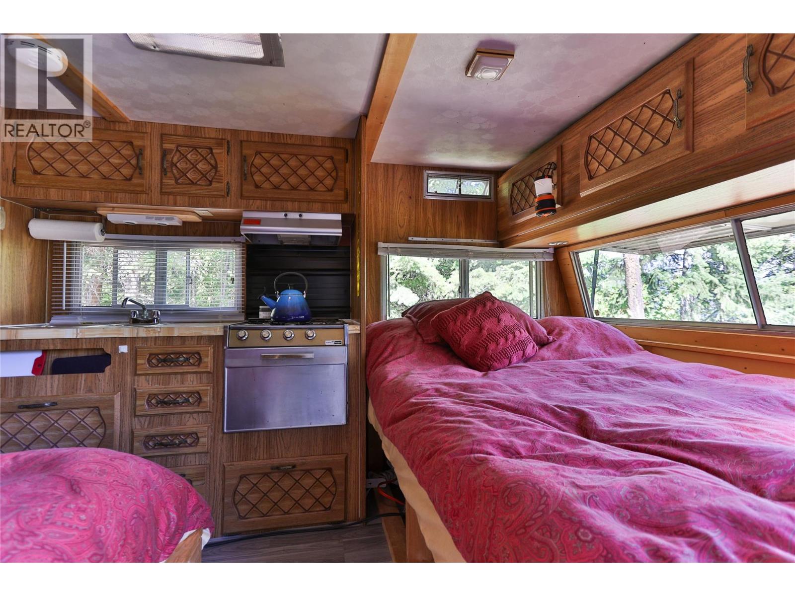 Lower Arrow Lake Lot# 14, Robson, British Columbia  V1N 3H3 - Photo 29 - 10383653