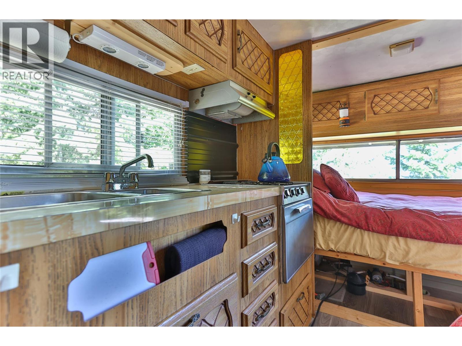 Lower Arrow Lake Lot# 14, Robson, British Columbia  V1N 3H3 - Photo 34 - 10383653