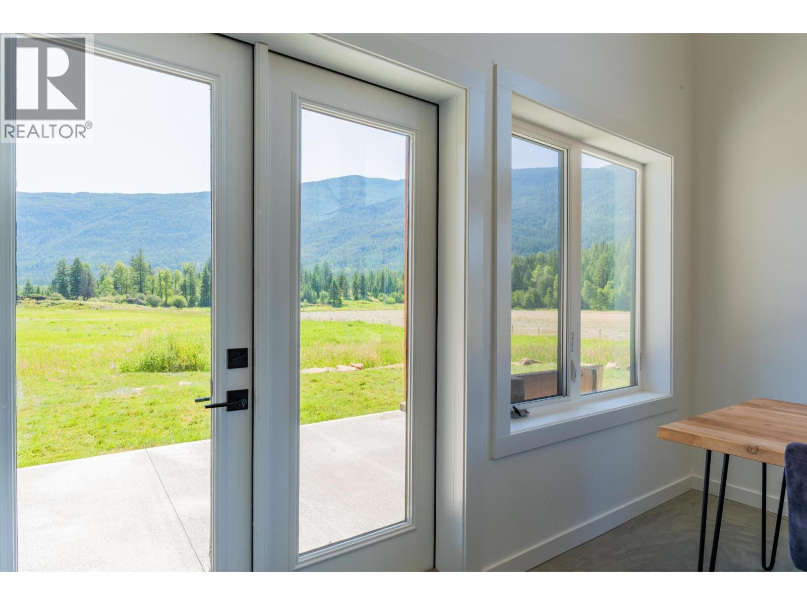 2335 Pass Creek Road, Castlegar, British Columbia  v1n 4t4 - Photo 36 - 10383434