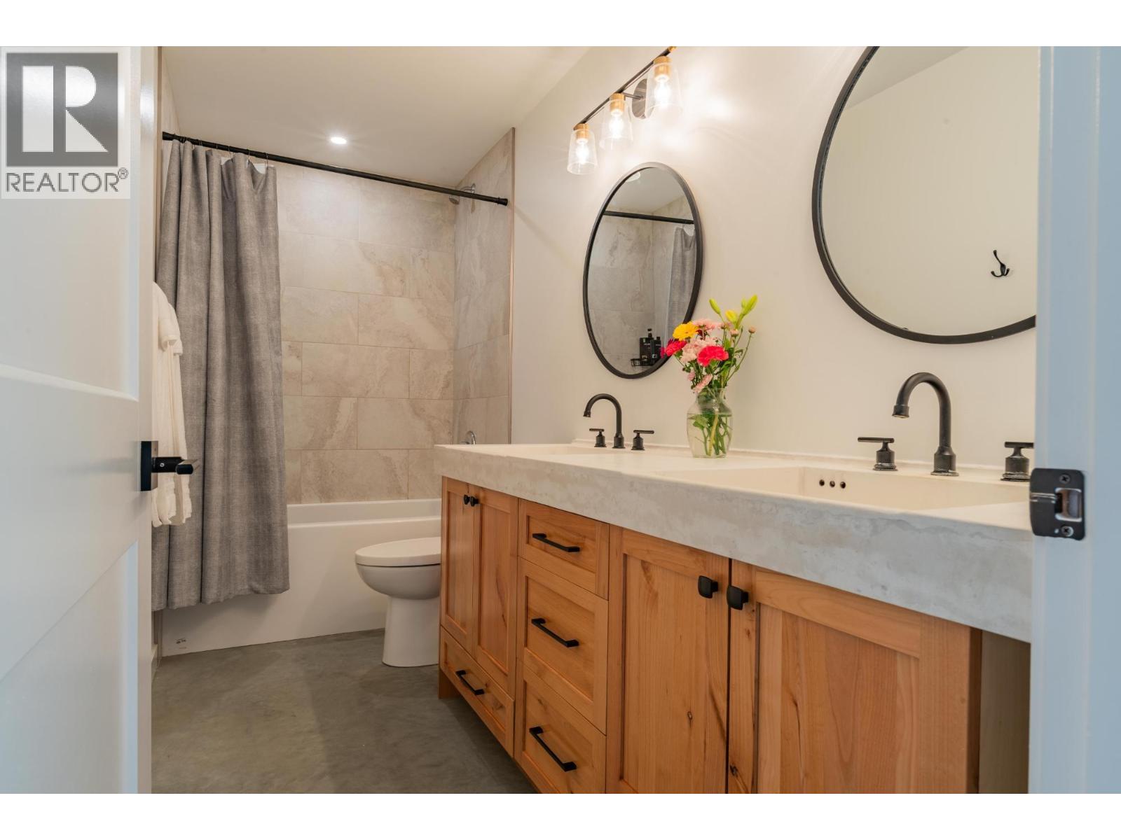 2335 Pass Creek Road, Castlegar, British Columbia  v1n 4t4 - Photo 52 - 10383434