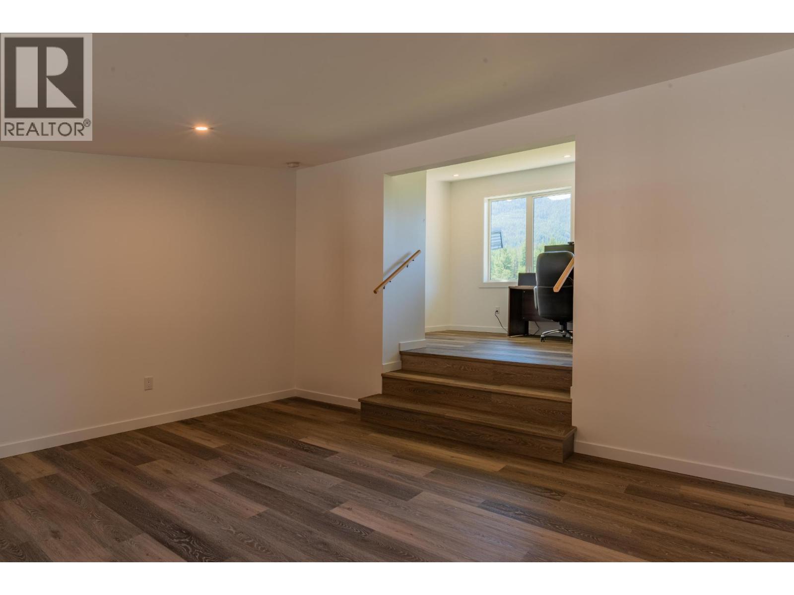 2335 Pass Creek Road, Castlegar, British Columbia  v1n 4t4 - Photo 60 - 10383434