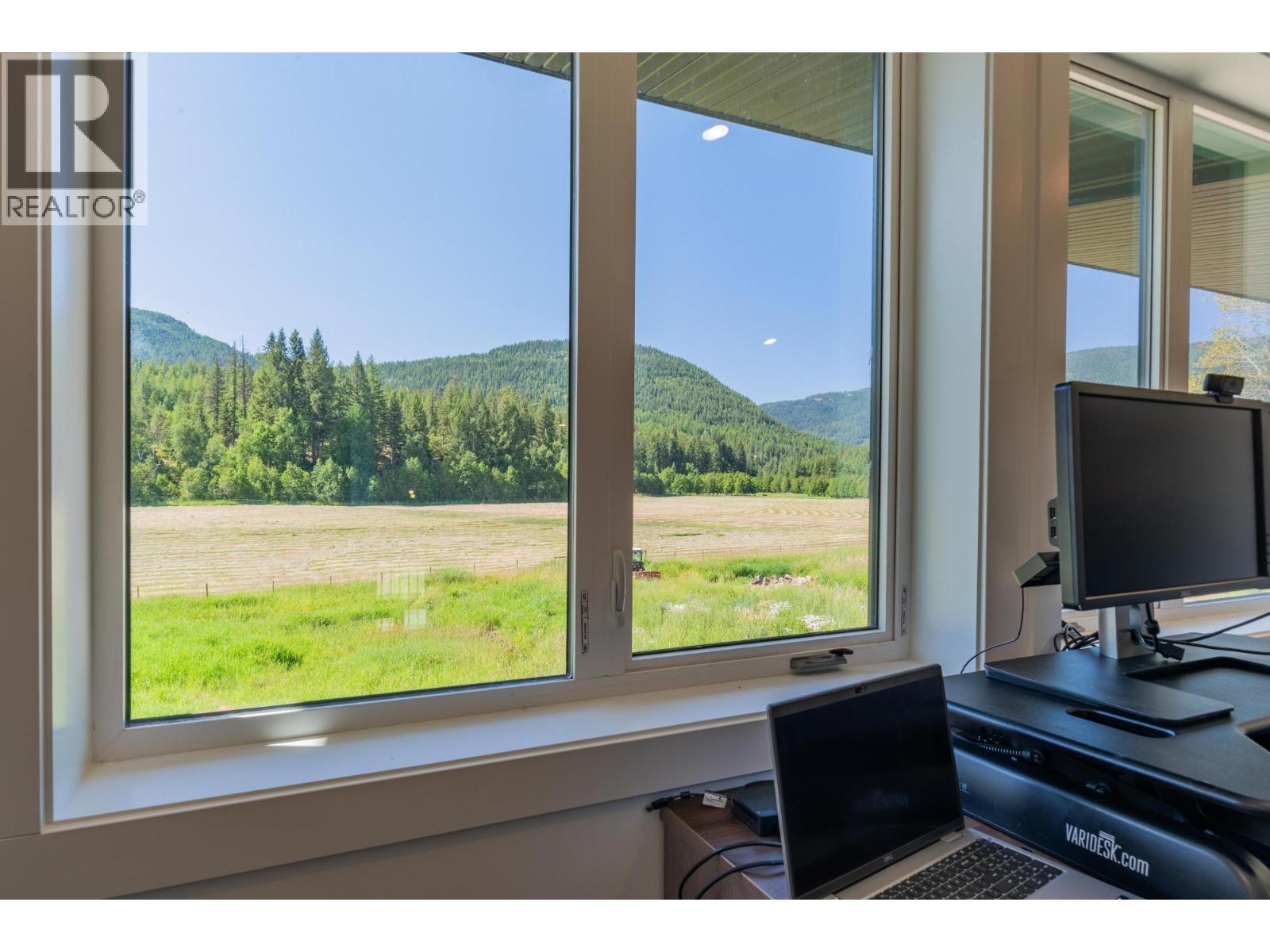 2335 Pass Creek Road, Castlegar, British Columbia  v1n 4t4 - Photo 68 - 10383434