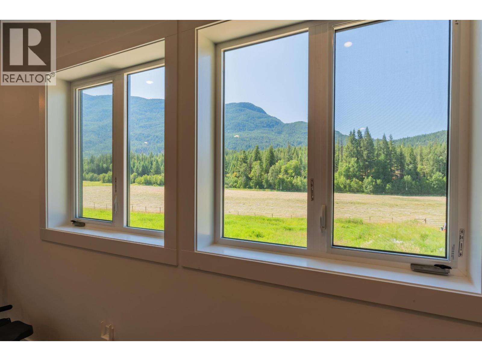 2335 Pass Creek Road, Castlegar, British Columbia  v1n 4t4 - Photo 72 - 10383434