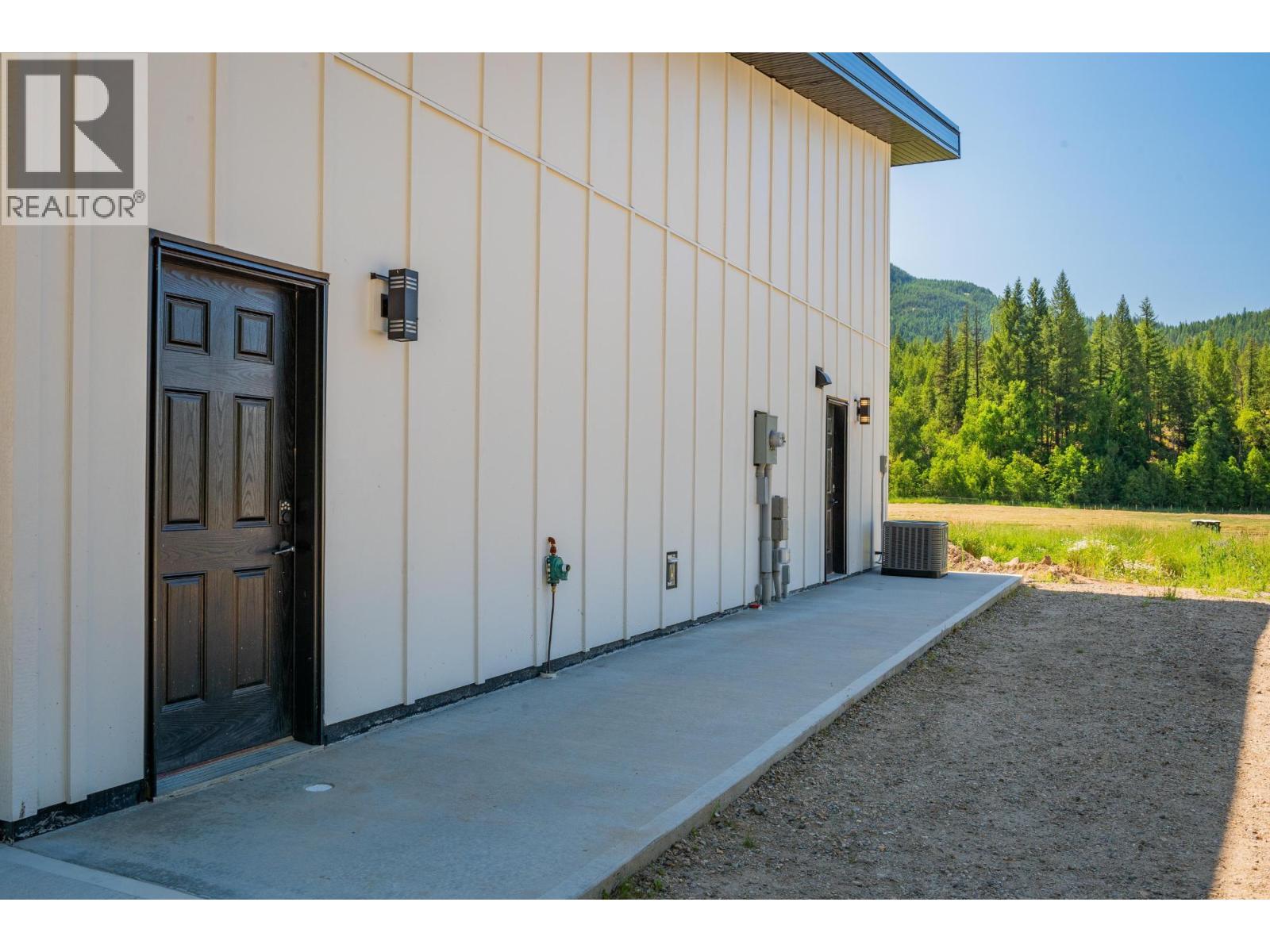 2335 Pass Creek Road, Castlegar, British Columbia  v1n 4t4 - Photo 79 - 10383434