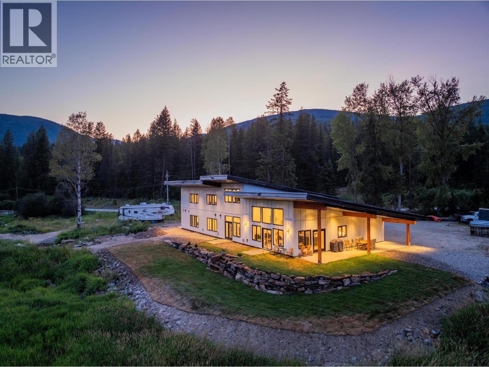 2335 Pass Creek Road, Castlegar, British Columbia  v1n 4t4 - Photo 99 - 10383434