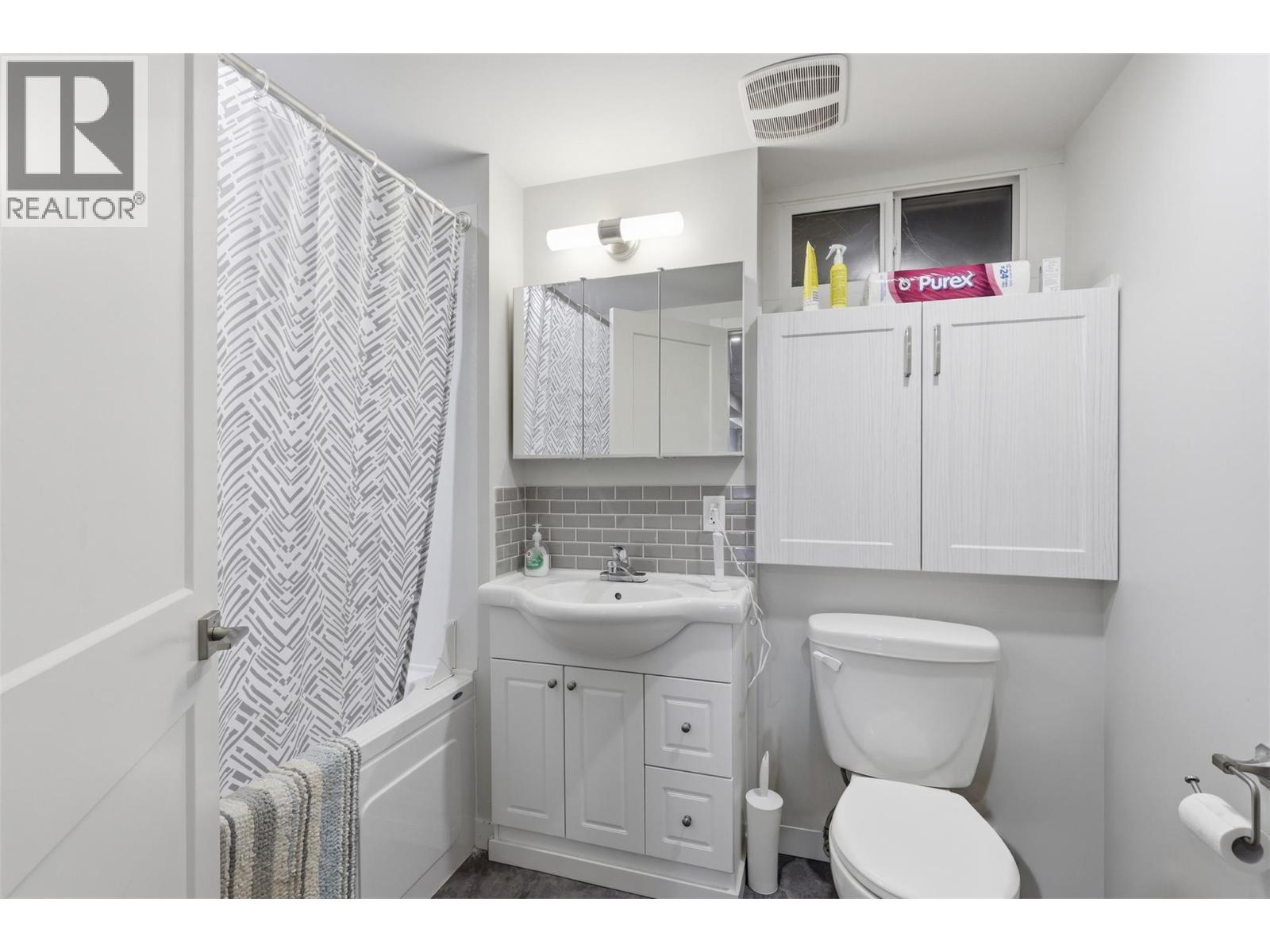 769 Douglas Street, Kamloops, British Columbia  V2C 3C7 - Photo 41 - 10378532