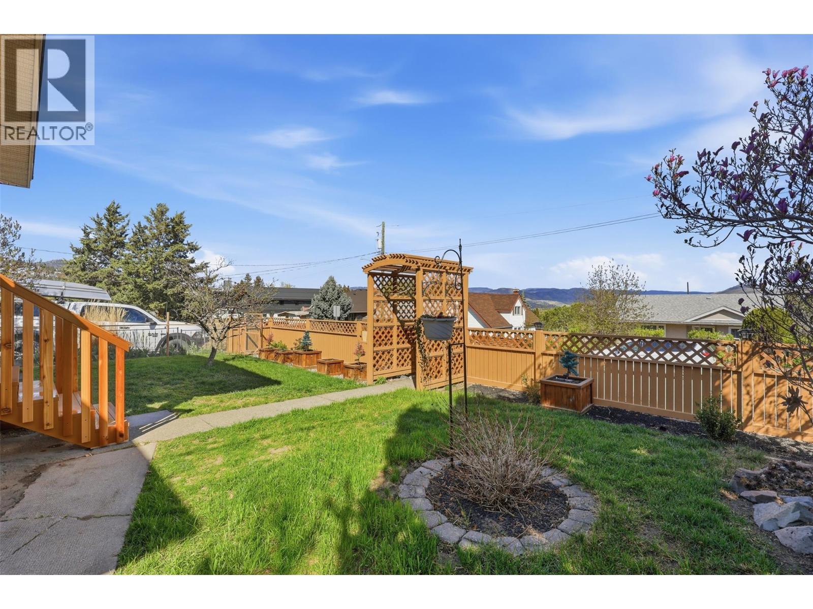 769 Douglas Street, Kamloops, British Columbia  V2C 3C7 - Photo 6 - 10378532