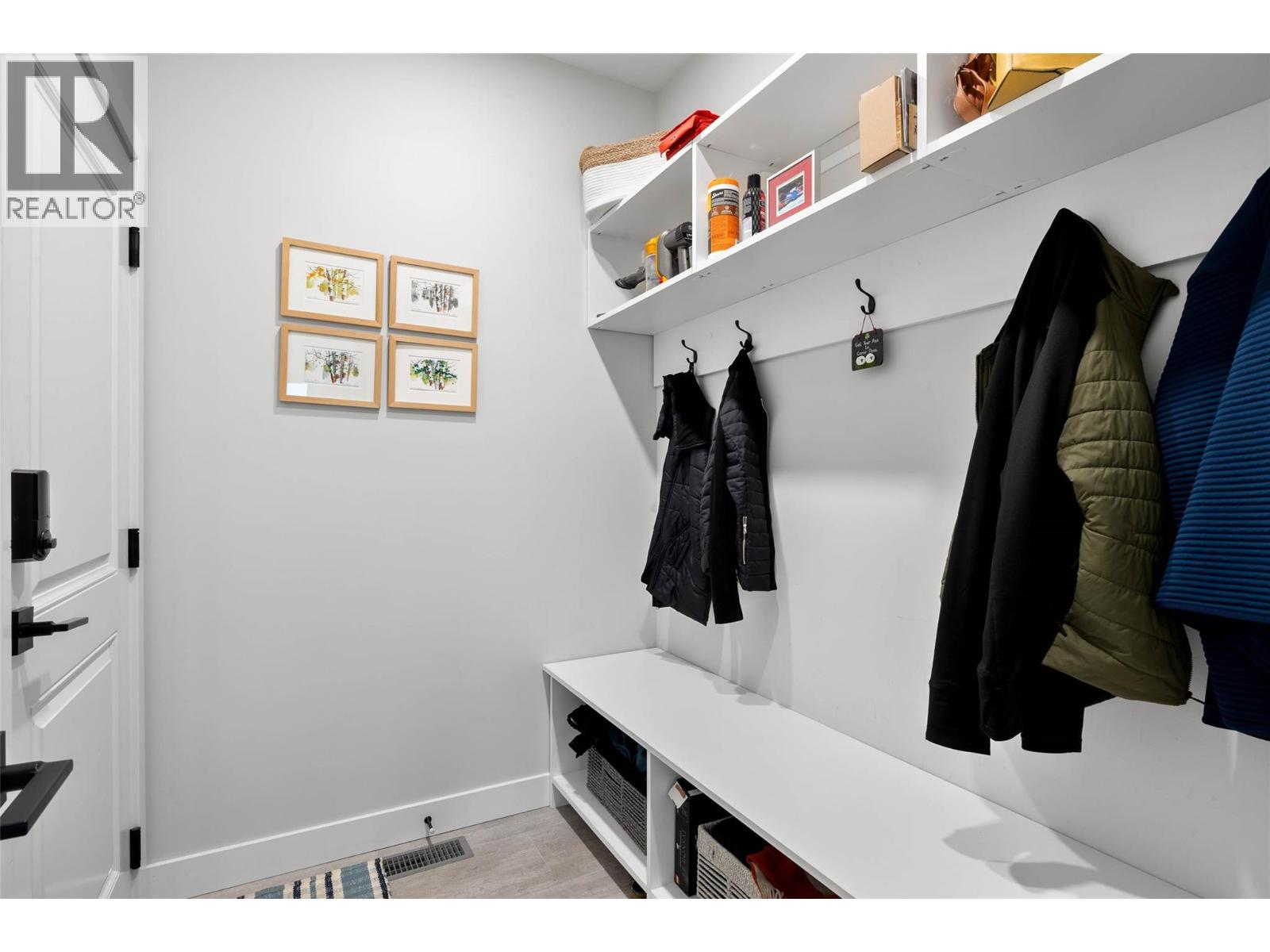 1886 Qu'appelle Boulevard, Kamloops, British Columbia  V2E 0C7 - Photo 15 - 10383652